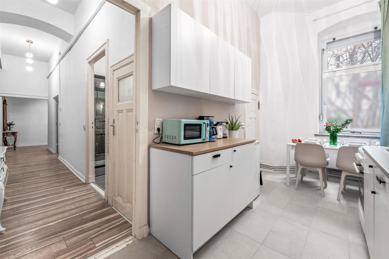 Holiday 33 Apartment K Next To Alexanderplatz Берлін Екстер'єр фото
